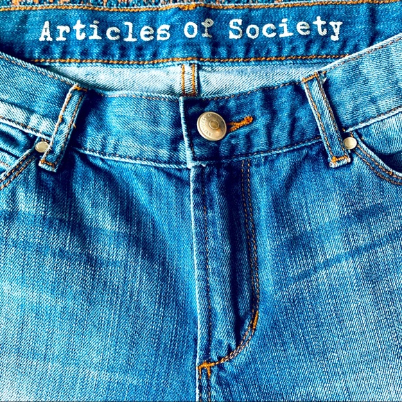 Articles Of Society, Women’s Boyfriend Jeans, Cindy Cool Blue Wash, size 28 - Picture 3 of 8